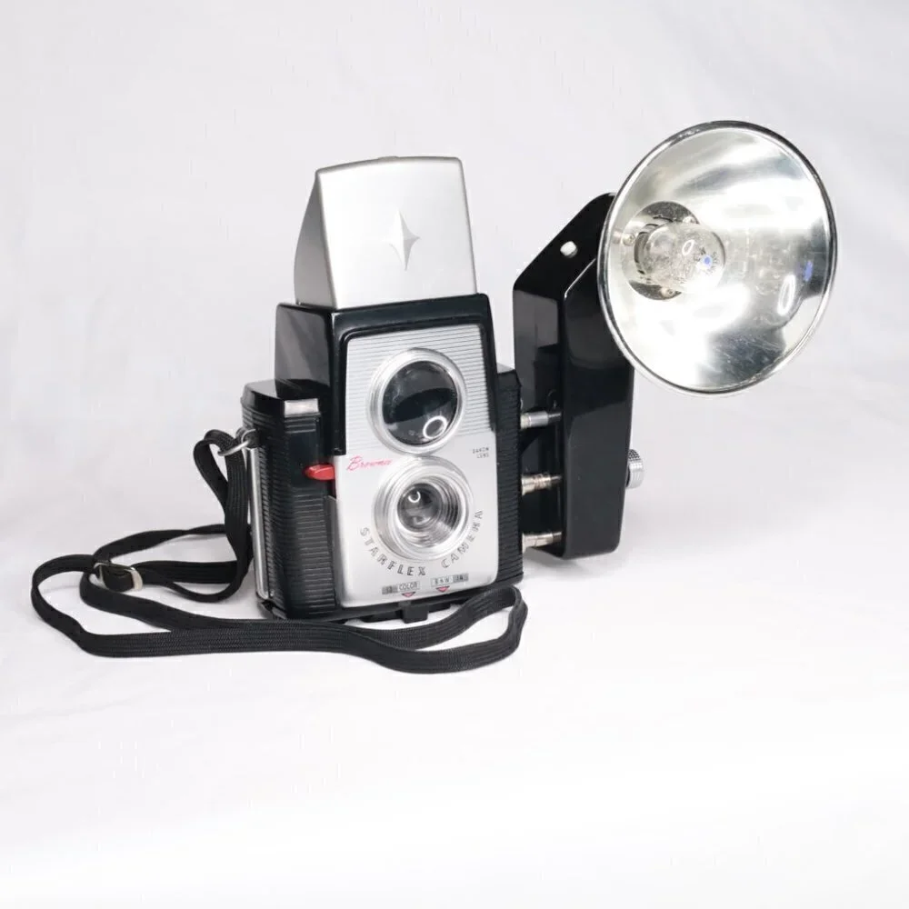 Kodak Brownie Starflex Full Kit: Original Box + Flash + Bulbs + User Manual